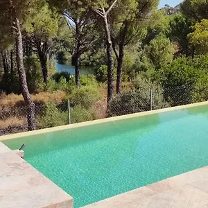 Cabaña De Madera Junto Al Lago Las Jaras Córdoba